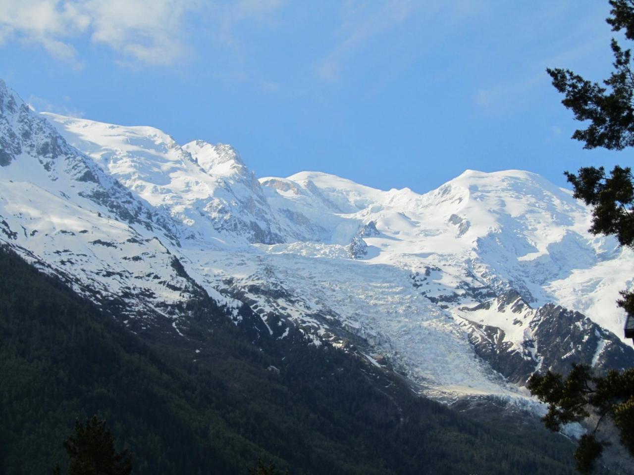 Apartment Le Pied Du Brevent - Walk To Ski Lift, Chamonix Getaway מראה חיצוני תמונה