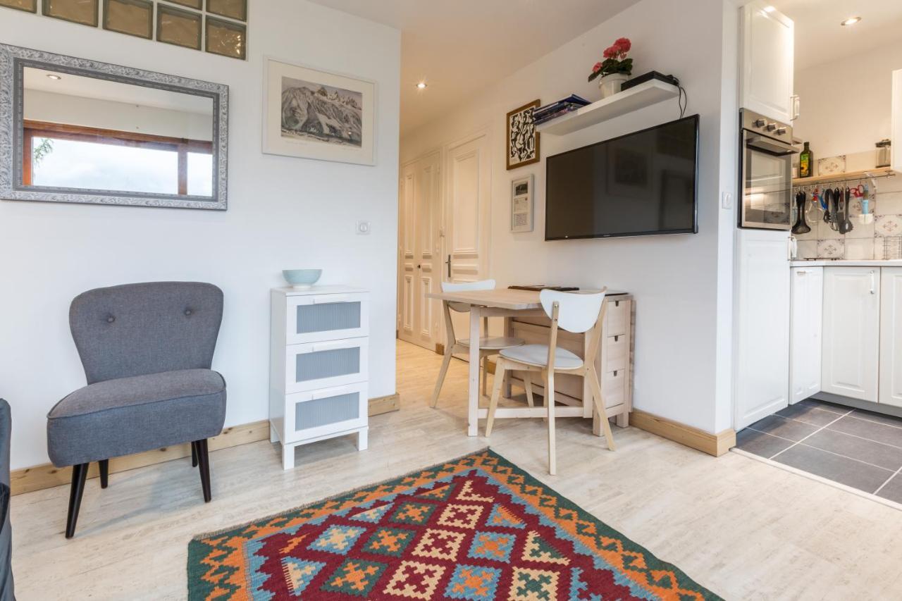 Apartment Le Pied Du Brevent - Walk To Ski Lift, Chamonix Getaway מראה חיצוני תמונה